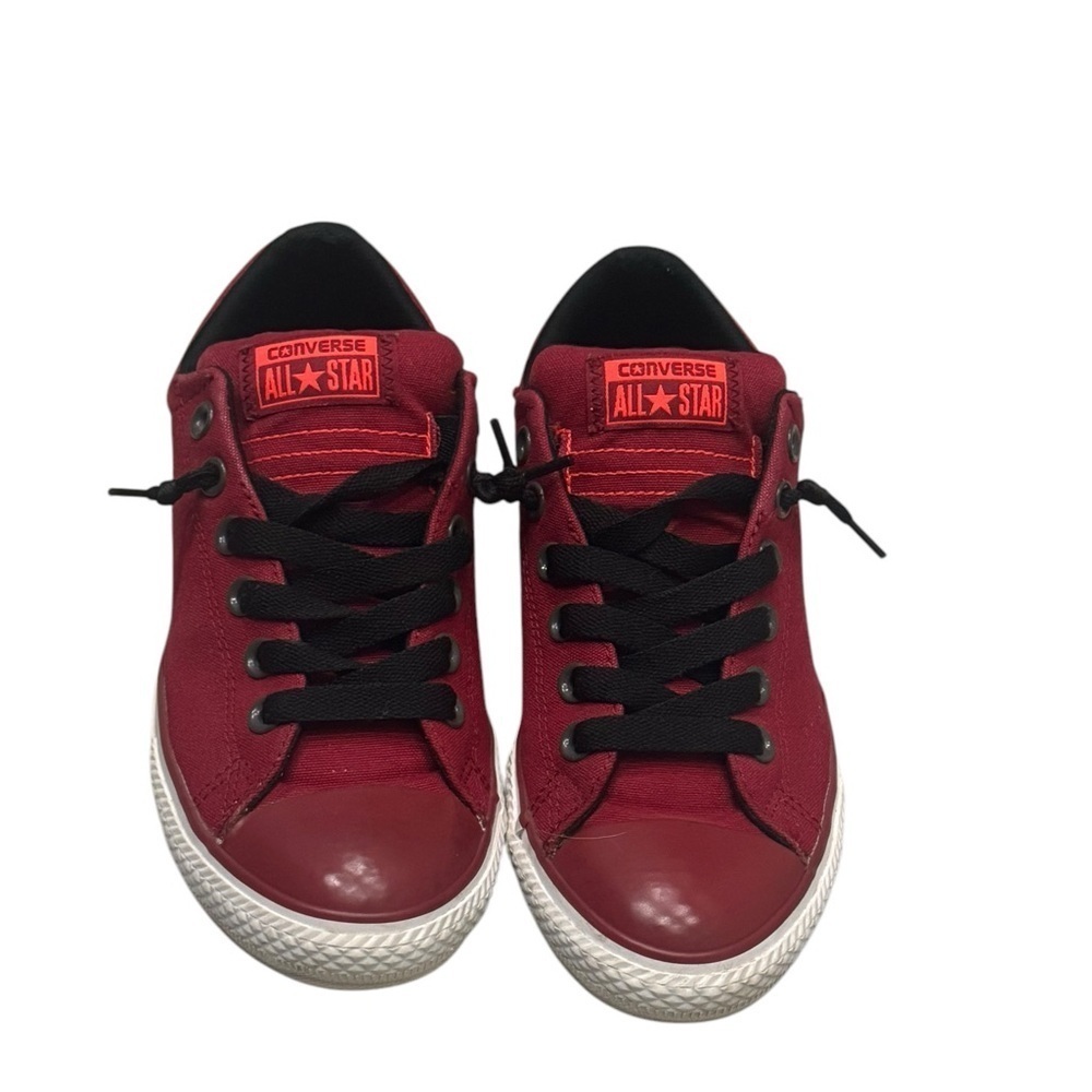 Kid’s Red Converse Leather Low Top Slip-On Sneakers: Size 5